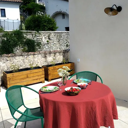 Le De La Magnanerie Apartament *